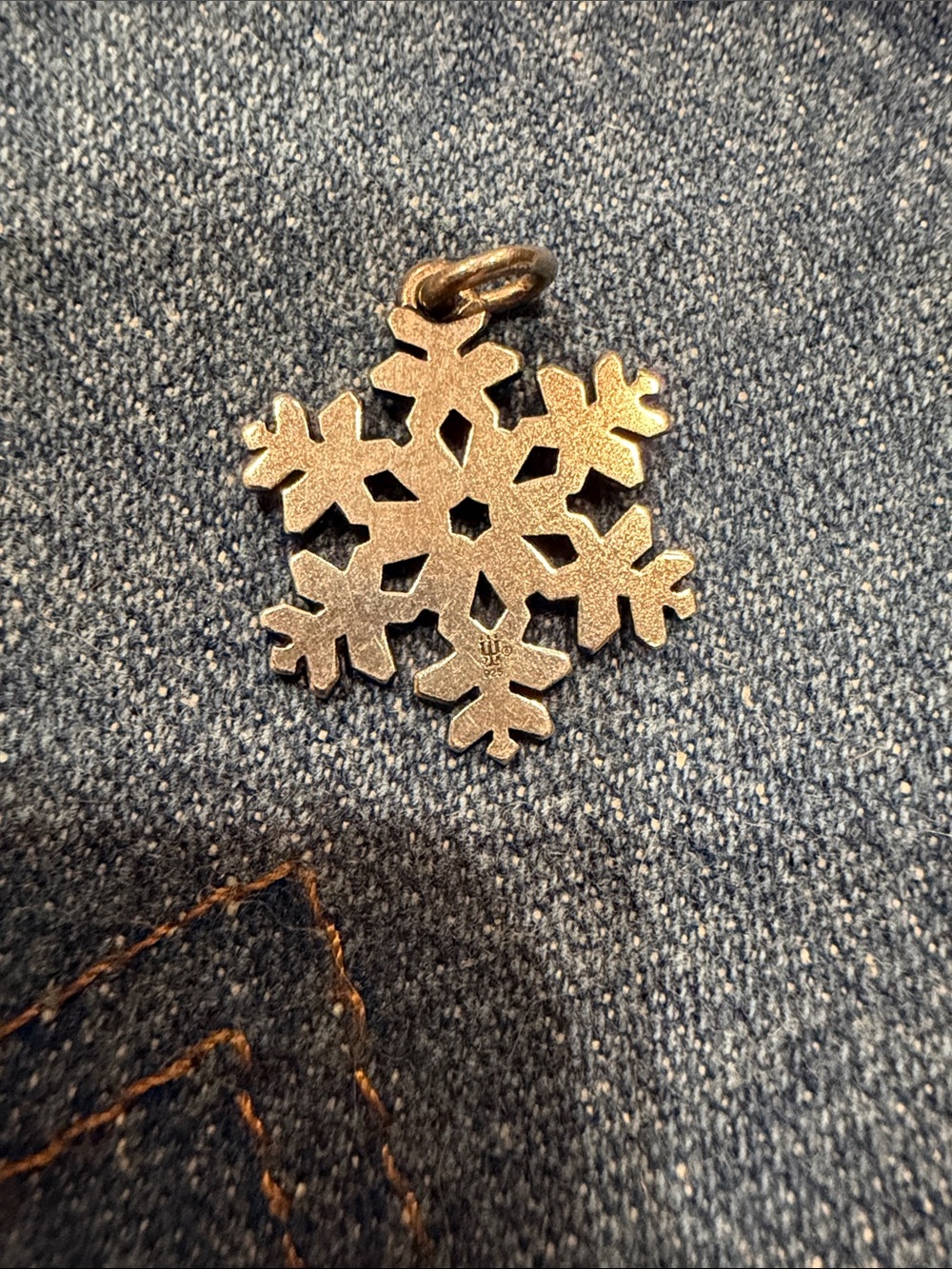 James Avery retired Snowflake Pendant Charm in Silver. Sterling silver - Picture 2 of 2